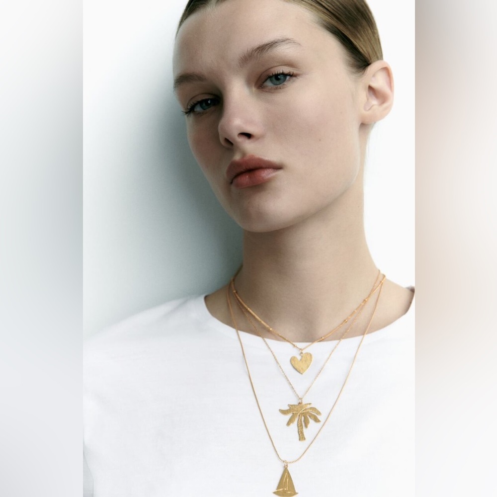 ZARA 3 IN 1 GOLD NECKLACES PALM TREE BRAND NEW WITH TAGS